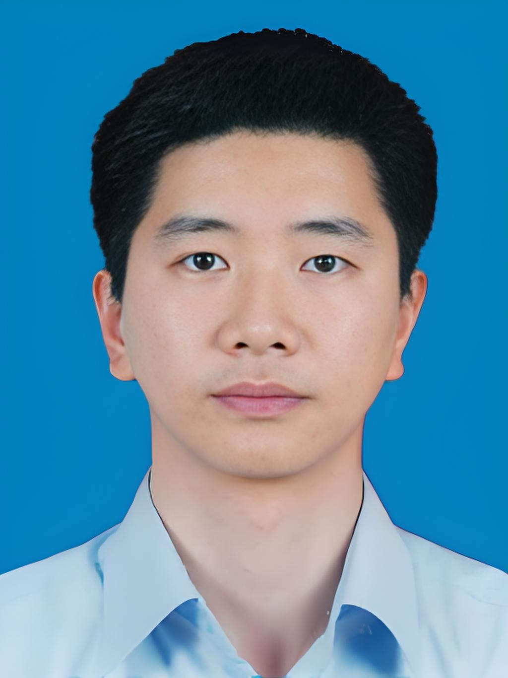 张 飚